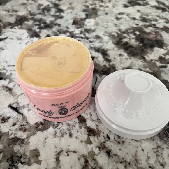 VTG sealed Coty Face mask / makeup - movie prop - collectors item - unopened - Picture 4 of 8